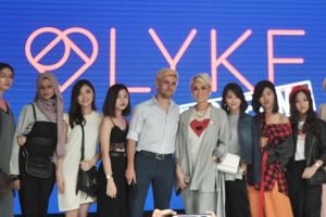 Fitur baru LYKE bisa mencari baju dengan sekali jepret! Penasaran?