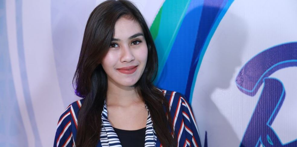 Raffi Ahmad unggah foto jadul bareng Syahnaz Sadiqah, warganet heboh