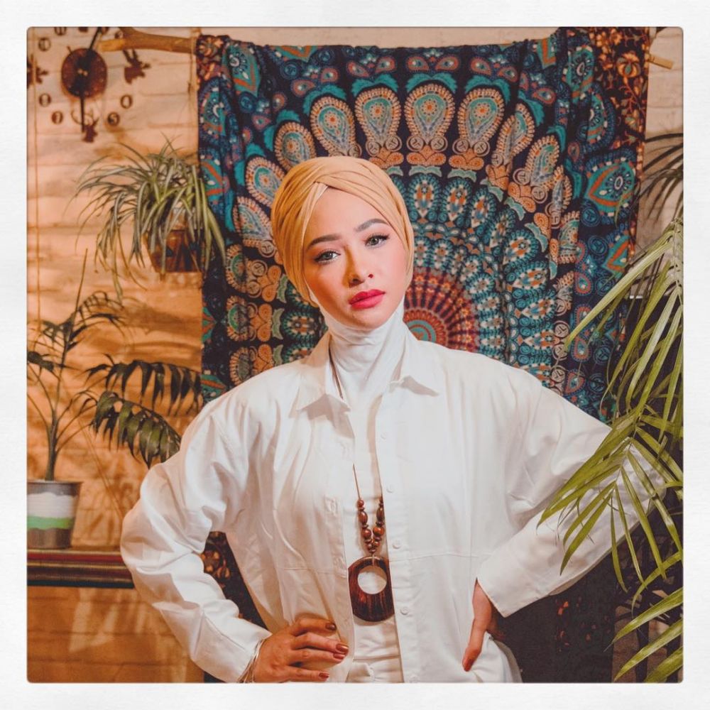 Dicap sering ganti pacar, 5 seleb cantik ini temukan tambatan hati