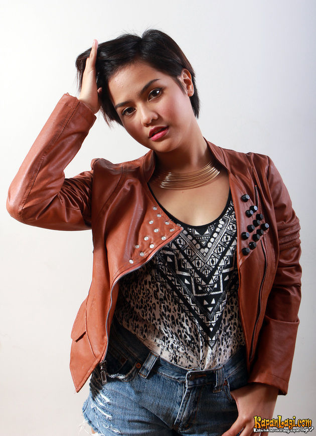 Resmi menikah, ini perubahan penampilan Mytha Mamamia dari awal karier