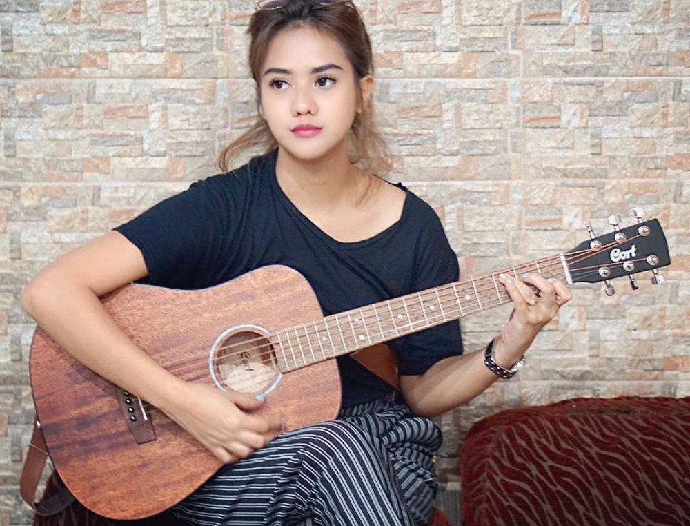 Resmi menikah, ini perubahan penampilan Mytha Mamamia dari awal karier