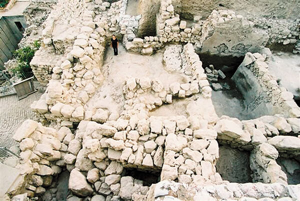 Misteri 10 bangunan kuno dunia yang dipercaya tak dibuat oleh manusia