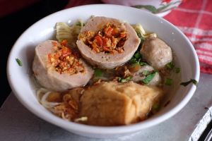 3 Tempat bakso mercon paling enak dan pedas di Jakarta, bikin ngiler