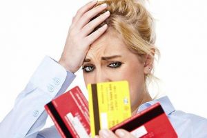 Berkaca Angela Lee, kenapa masih muda sudah terjerat utang menggunung