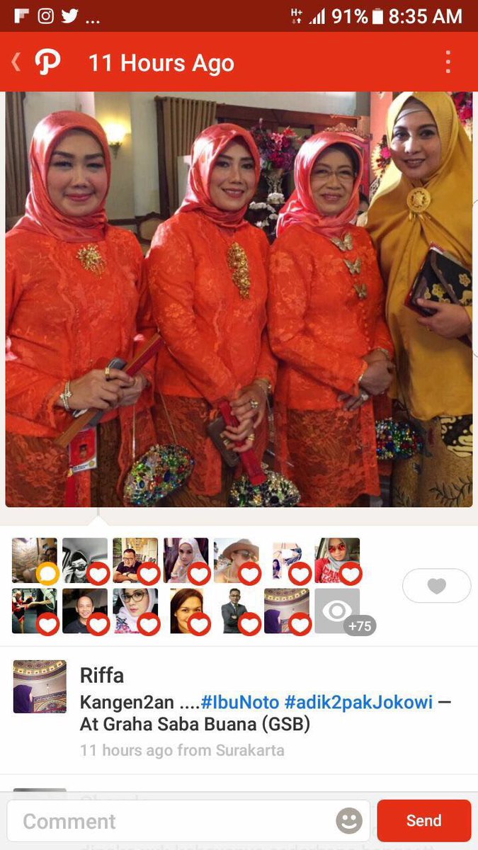 Potret Ibunda Jokowi di pernikahan Kahiyang-Bobby ini bikin pangling