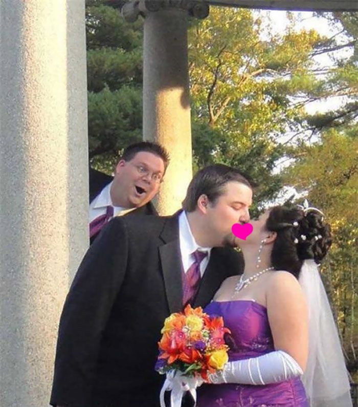 15 Aksi 'merusak' foto pernikahan ini bikin gemes sekaligus ngakak