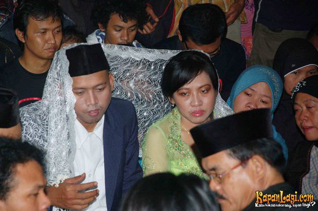 Kisah 3 keluarga selebriti yang gelar ijab kabul di depan jenazah