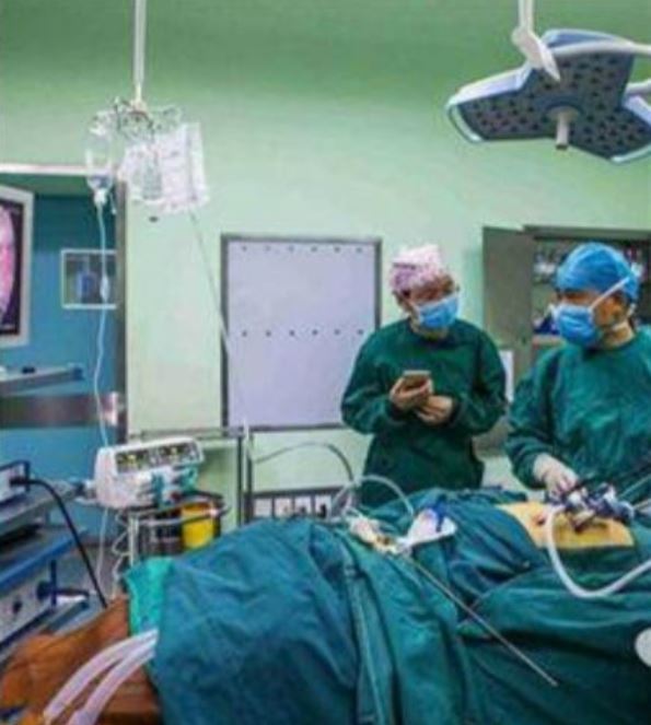 Kisah dokter tak dampingi ayahnya terakhir kali demi selamatkan pasien