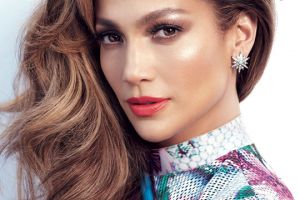 Rahasia tampil flawless dan glowing ala makeup artist langganan J-Lo