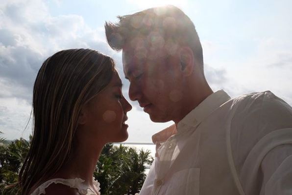 10 Foto Wijaya Saputra dampingi Agnez Mo 'Go Internasional', so sweet