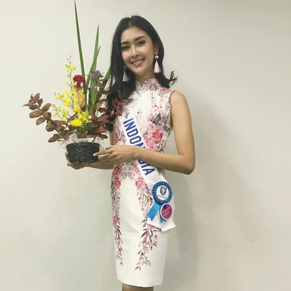 10 Gaya cantik Kevin Lilliana, peraih mahkota Miss International 2017