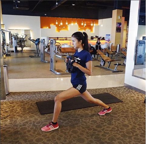 10 Potret Kevin Lilliana pas olahraga, keringetan malah makin cantik