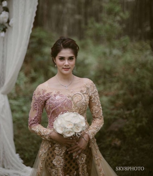 10 Potret prewedding Rifky Balweel & Biby Alraen, romantis banget