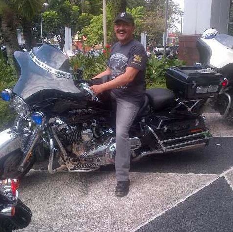 10 Gaya Fredrich Yunadi pengacara Setnov, hobi banget sama moge