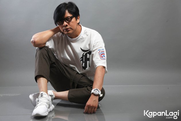 8 Vokalis band ini semakin tua malah tambah ganteng