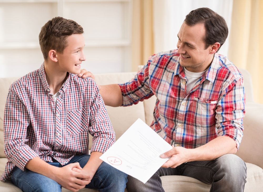 10 Hadiah ini bakal bikin orangtuamu berkaca-kaca terharu