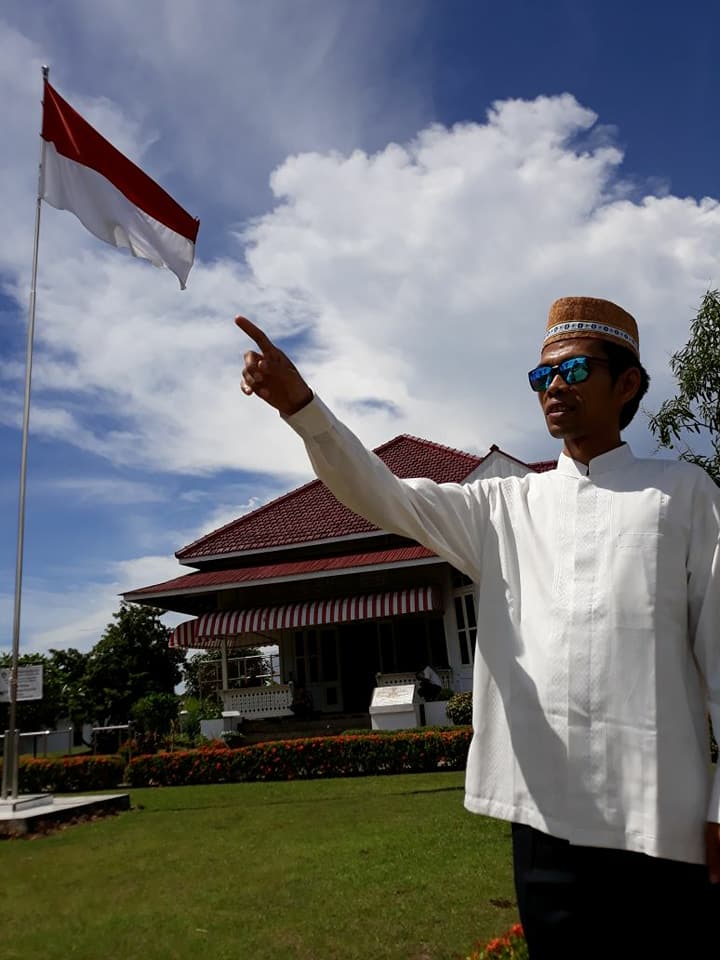 10 Aksi Ustaz Abdul Somad sehari-sehari, dari berkuda hingga memanah