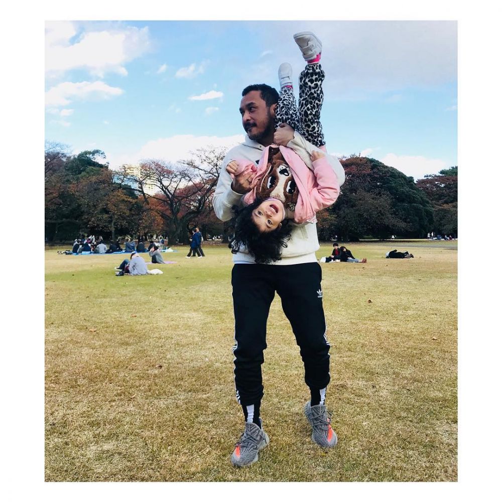 Menanti anak ke-4, 10 momen ini bukti Giring Nidji memang ayah idola