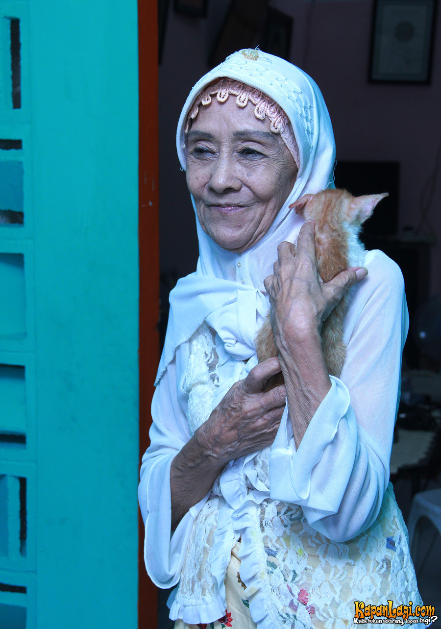 Artis senior Laila Sari berpulang, 7 foto ini bakal selalu dikenang