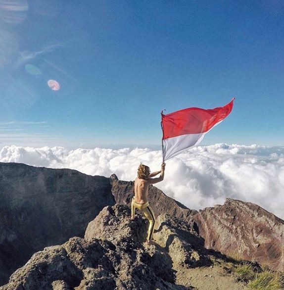 10 Potret keindahan panorama Gunung Agung sebelum meletus