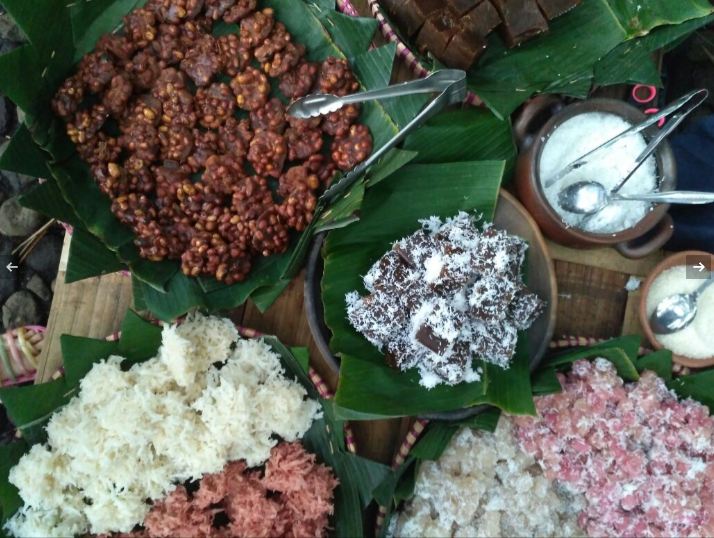 Bayar pakai uang bambu, ini 10 potret jual beli di pasar Temanggung