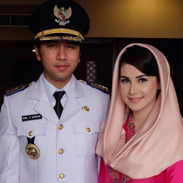 5 Sisi lain Emil Dardak, suami Arumi Bachsin yang maju Pilgub Jatim