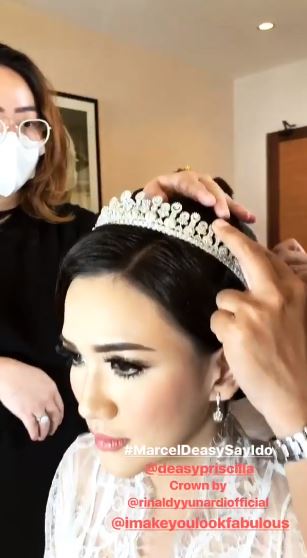 10 Potret penampilan Marcel-Deasy sebelum naik pelaminan