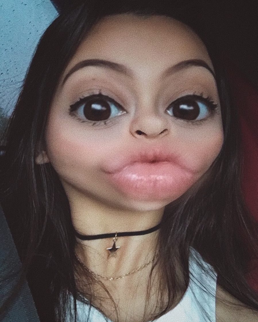 Tampil manis & anggun di 'Anak Masjid', ini 10 gaya kocak Megan Domani