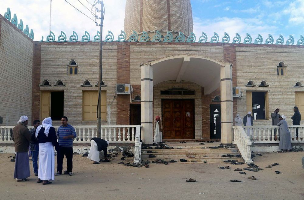 Potret duka usai teror bom di Masjid Al Rawdah Mesir, 305 jiwa tewas