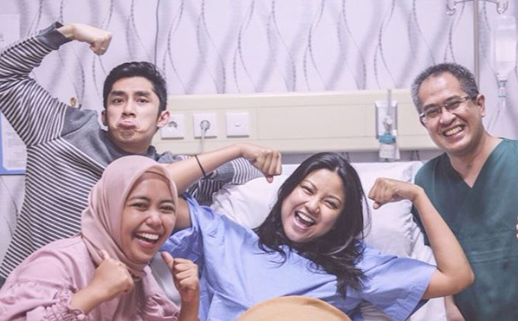 10 Momen perjuangan Zivanna Letisha saat melahirkan, bikin haru