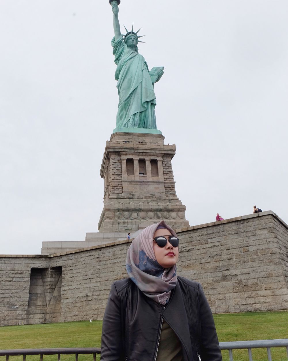 Potret 5 istri cantik politisi, siapa yang paling cetar?