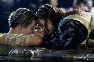 Terungkap, ini alasan sang sutradara mematikan Jack di film Titanic