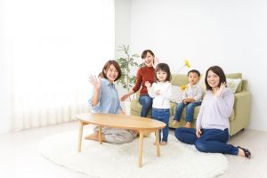 Ingin punya mom squad yang solid seperti Nia Ramadhani? Ini tipsnya