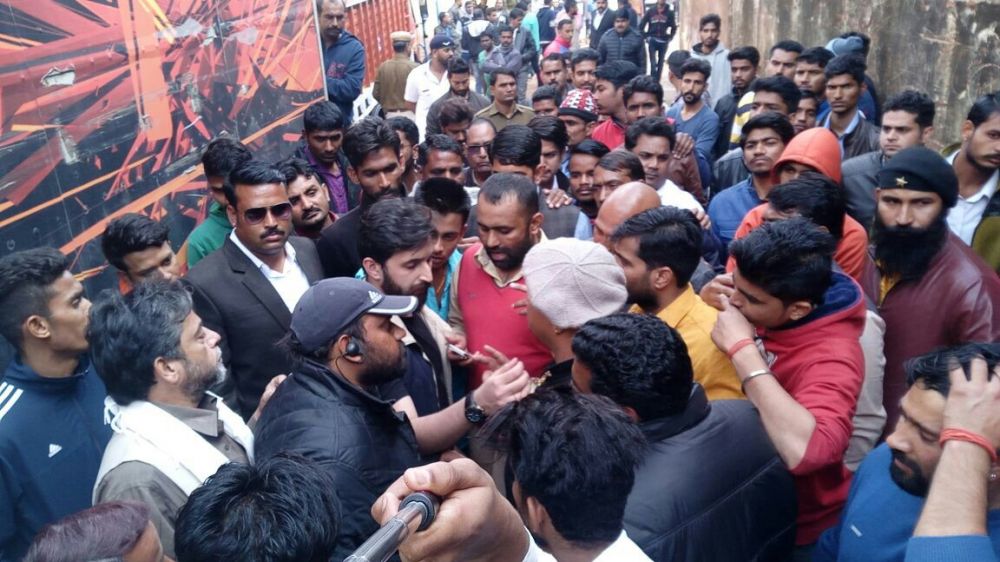 5 Fakta kelam film Padmavati, Deepika Padukone diancam dipenggal