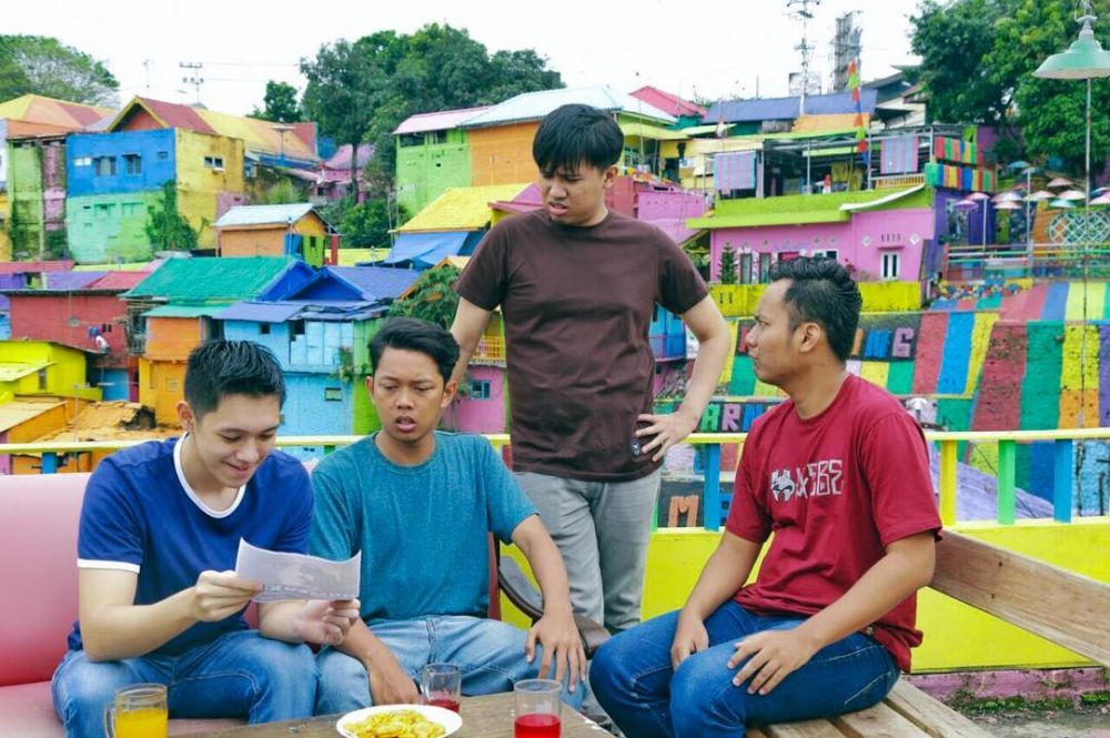 5 Fakta film Bayu Skak 'Yowis Band', semua dialog pakai bahasa Jawa