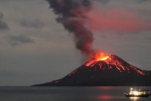 Presiden Jokowi: Jangan ada korban karena letusan Gunung Agung