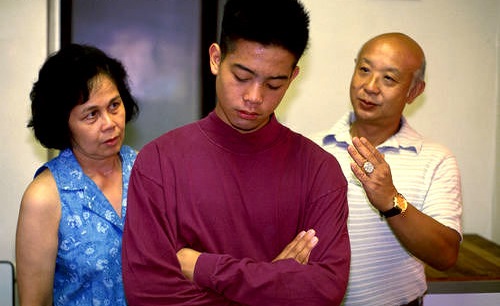 7 Momen ini wujud cinta orangtua yang selama ini tak disadari anak