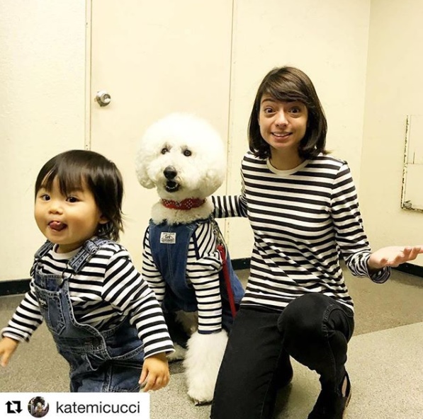 12 Potret serasi anak kecil dan hewan peliharaannya, ngegemesin abis