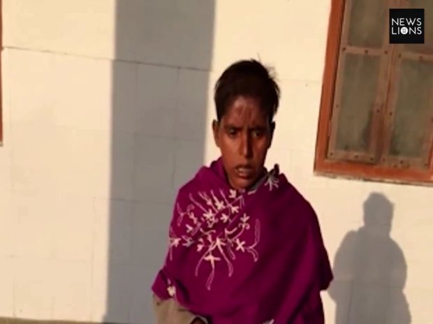 Gelandangan ini menangis kepalanya dimakan belatung, ngeri banget