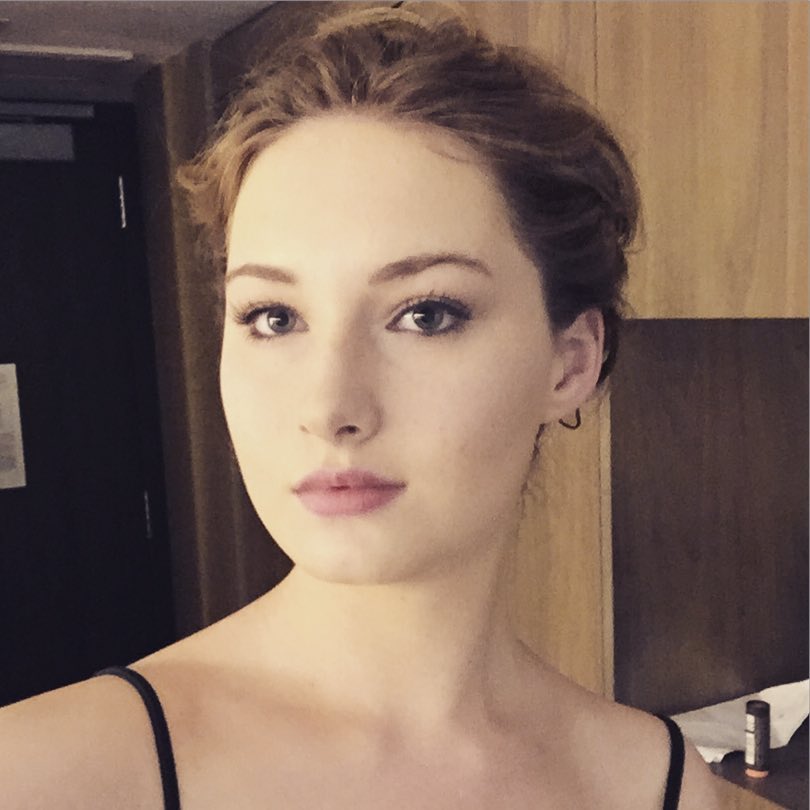 Alexia Maier, cewek yang viral wajahnya 'copy paste' Jennifer Lawrence