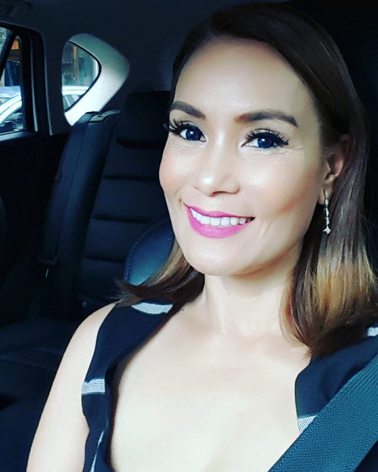 6 Gaya Babylyn Newfield, Nenek Tercantik Sejagat yang masih seksi abis