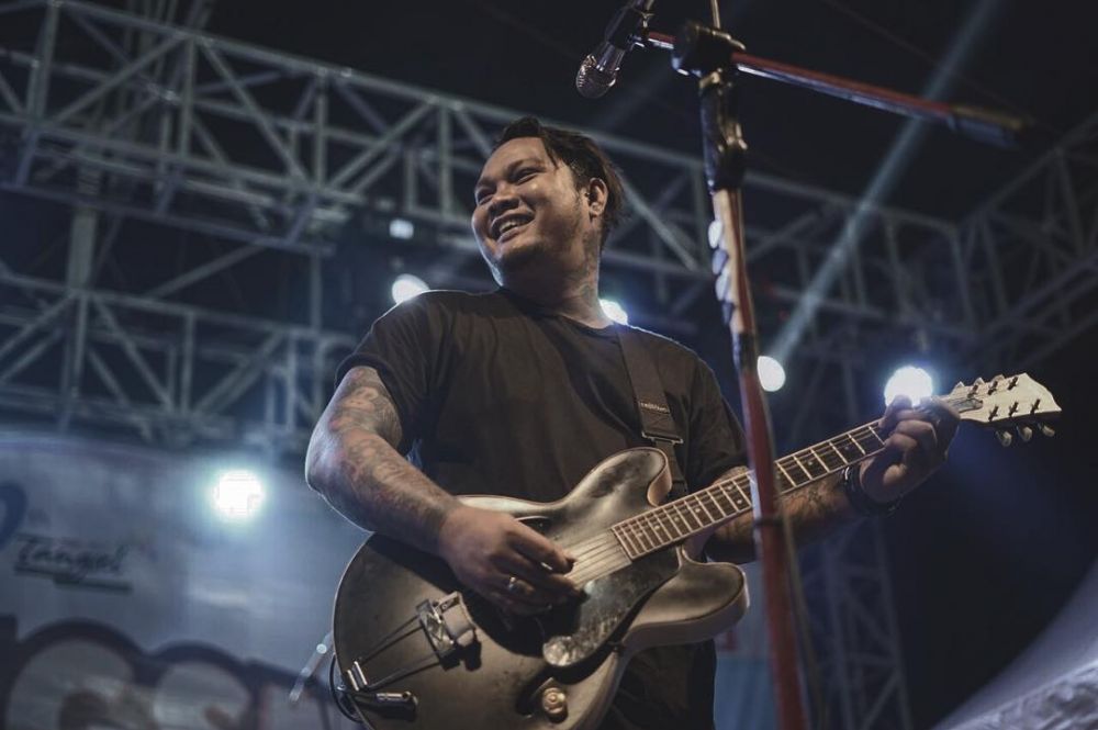 5 Fakta film Surat Cinta Untuk Starla, kuburan jadi lokasi syuting