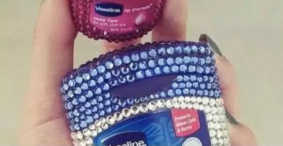 13 Kreasi manusia ini jatuhnya malah aneh, ada cincin dari gigi