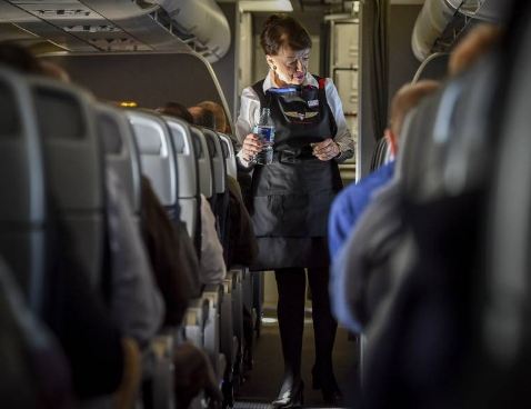 Bette Nash, pramugari 81 tahun yang sudah berkarier sejak 1958