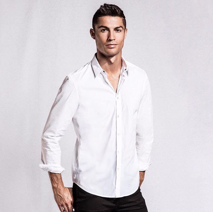 10 Seleb ini punya bayaran endorse Instagram paling mahal sedunia