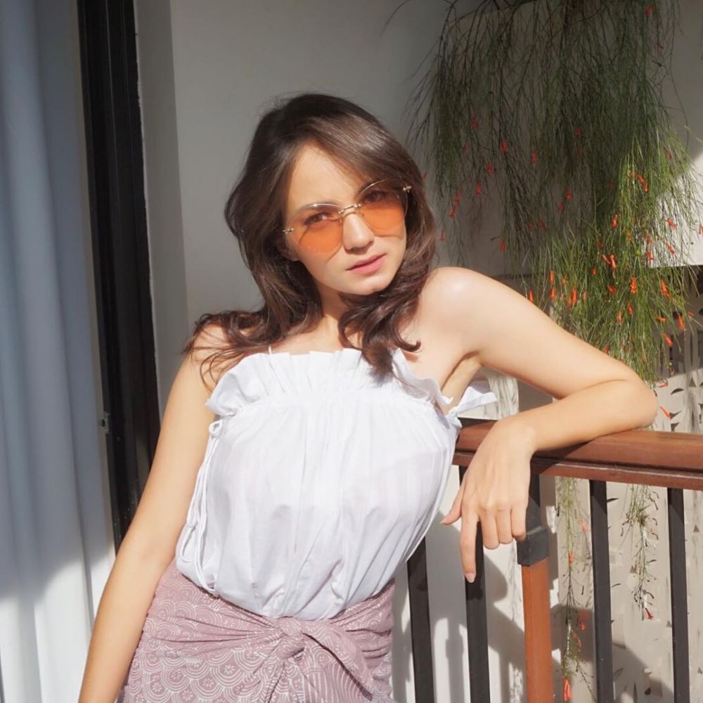 10 Kecantikan Sarah gebetan Mas Pur di 'Ojek Pengkolan', bikin adem