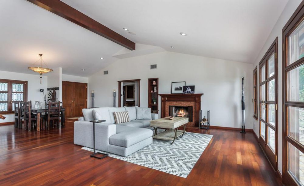 Pindah hunian, ini 11 penampakan rumah lama Charlie Puth yang mewah