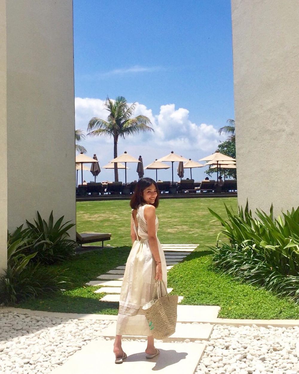 10 Gaya Tiffany, istri Chef Arnold yang juga jago masak