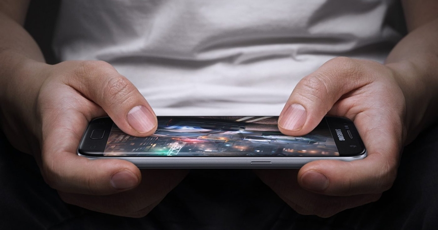 48 Jam nonstop main game dari HP, pria ini nyaris lumpuh!