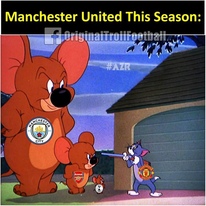 10 Meme sadis  Manchester United yang kalah derby Lukaku 
